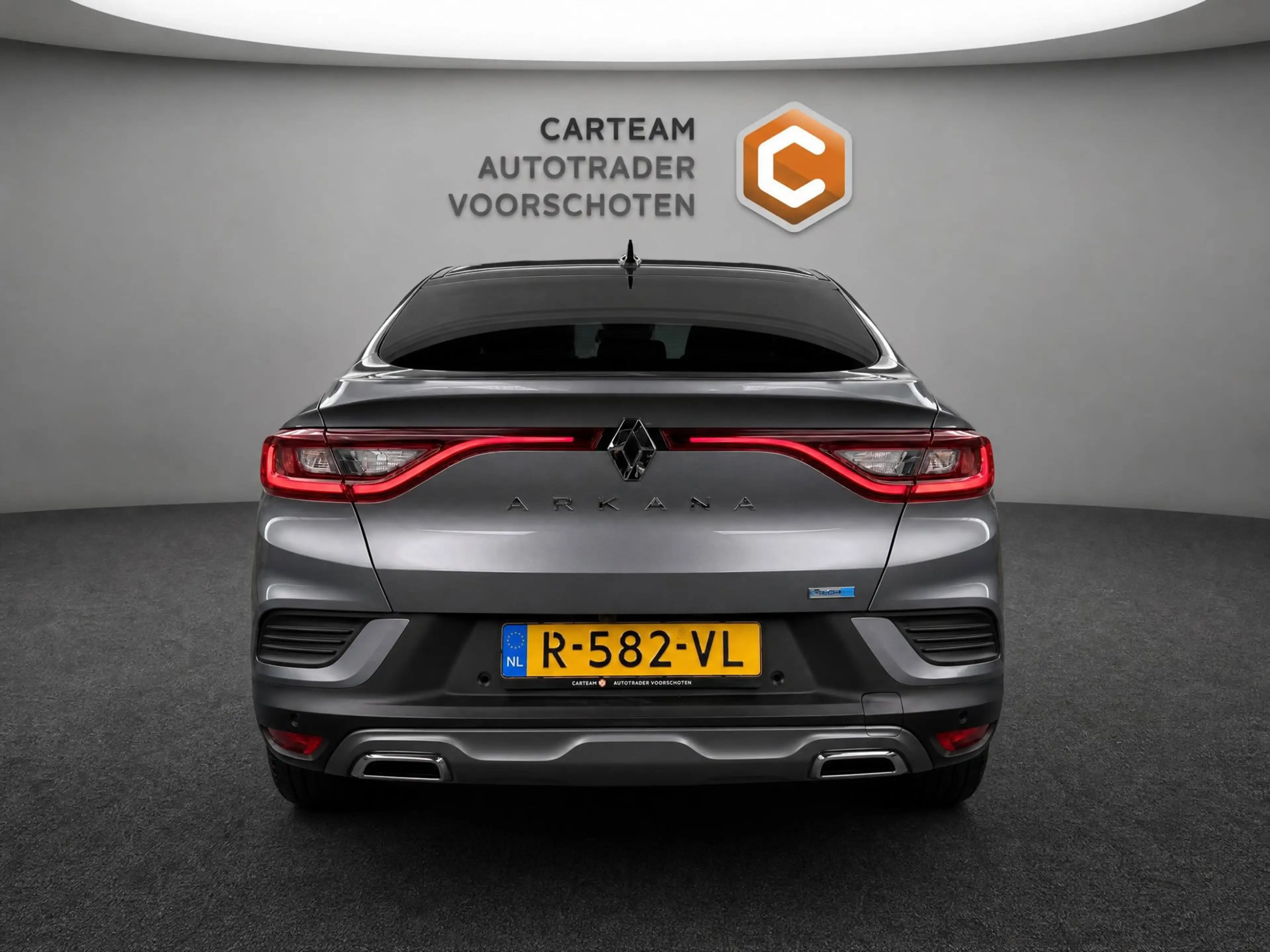 Renault Arkana 1.6 E-Tech Hybrid 145 R.S. Line — photo 18