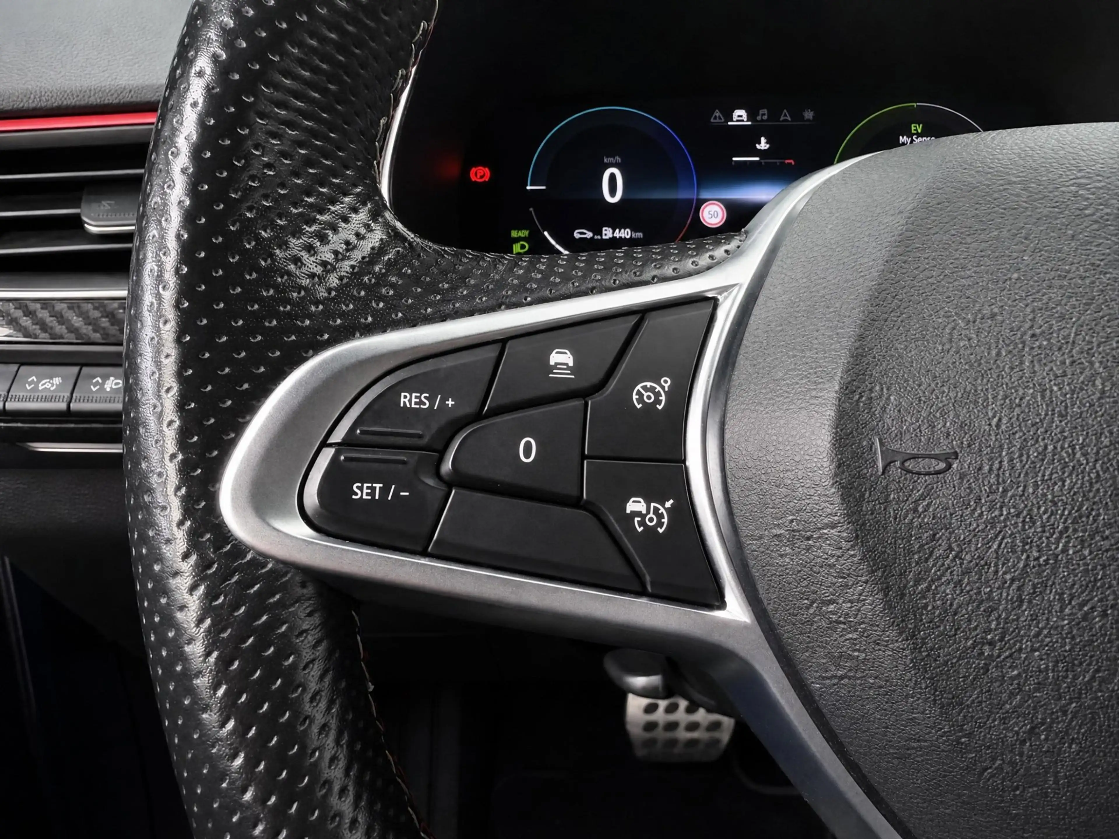 Renault Arkana 1.6 E-Tech Hybrid 145 R.S. Line — photo 19
