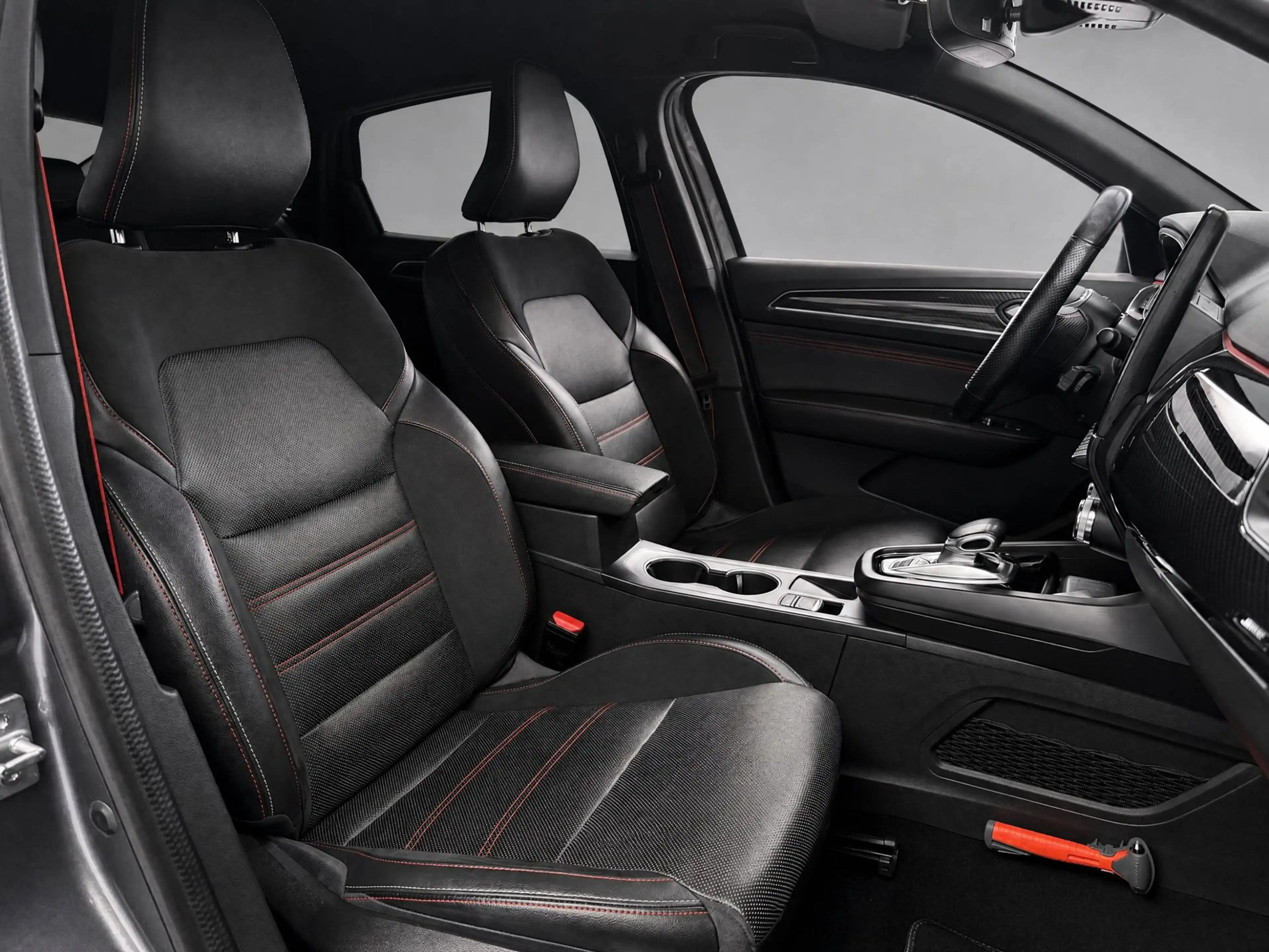 Renault Arkana 1.6 E-Tech Hybrid 145 R.S. Line — photo 28
