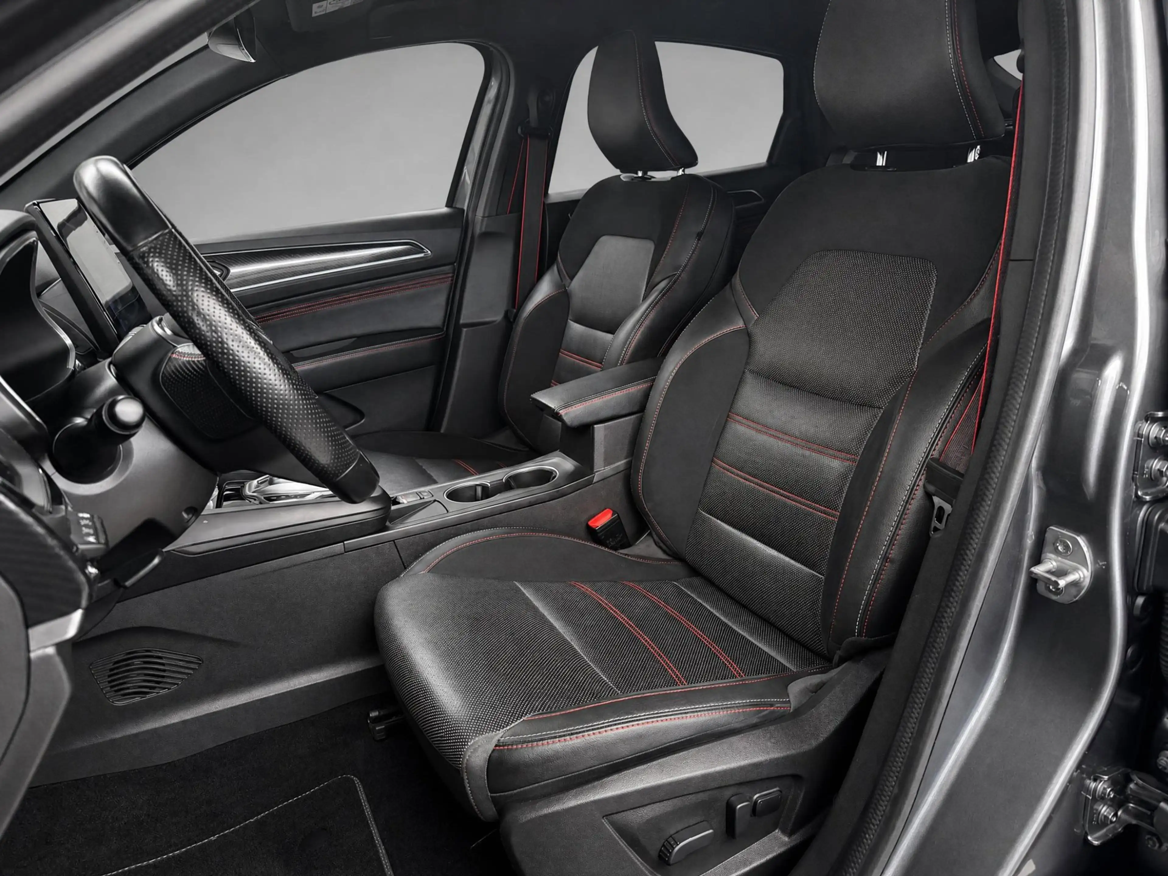 Renault Arkana 1.6 E-Tech Hybrid 145 R.S. Line — photo 9