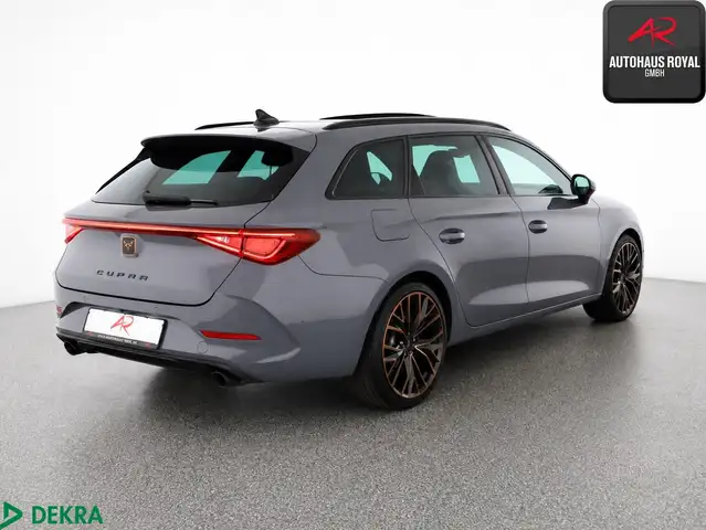Cupra Leon view 5