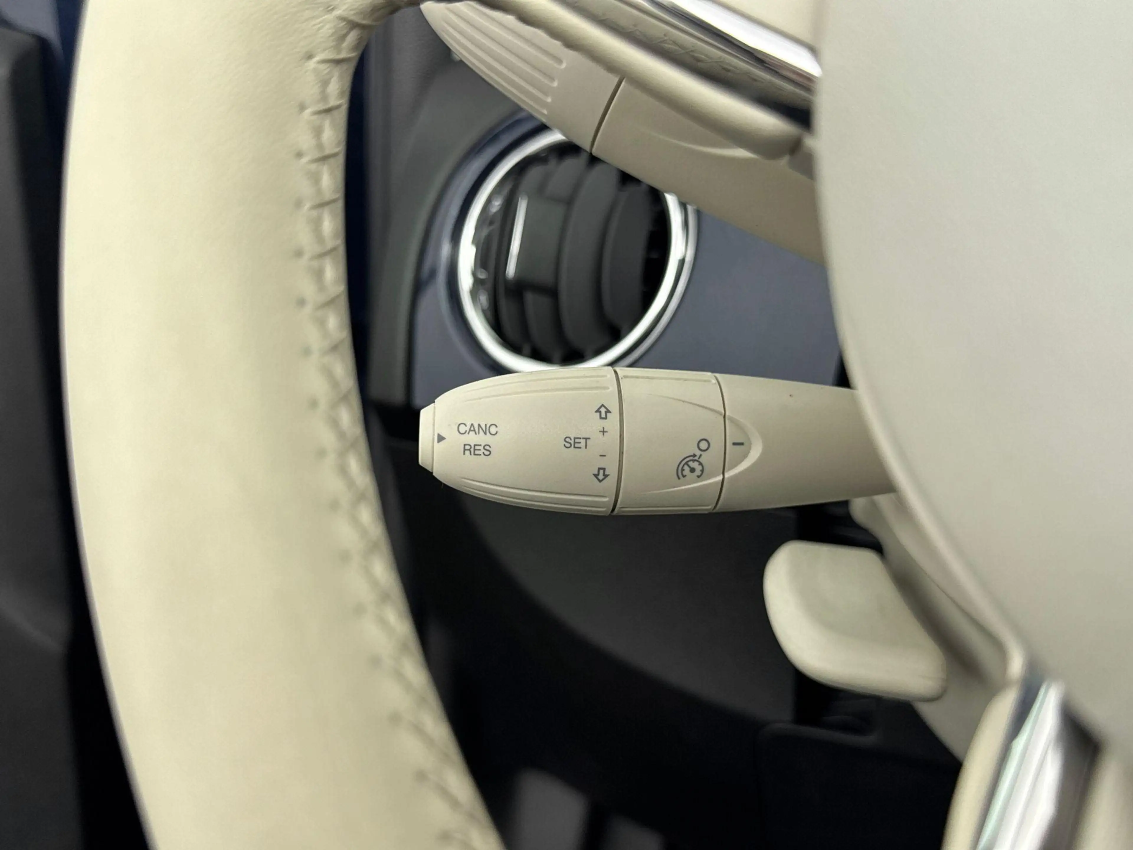 Fiat 500C TWINAIR TURBO LOUNGE | CABRIOLET | CHIQUE BEIGE KA — photo 10