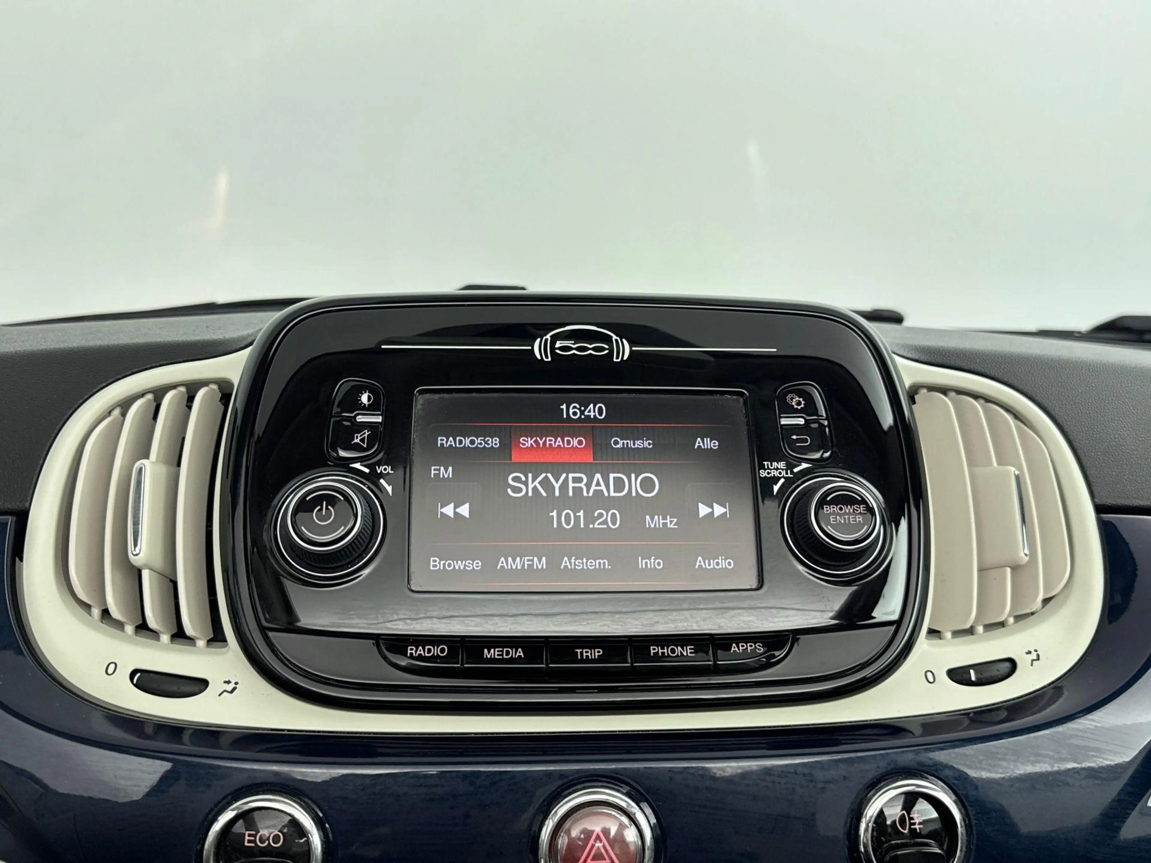 Fiat 500C TWINAIR TURBO LOUNGE | CABRIOLET | CHIQUE BEIGE KA — photo 6