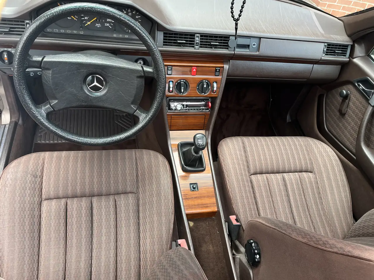 Mercedes-Benz 250 diesel, foto 7