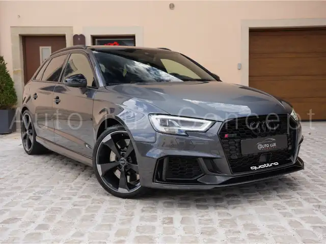 Audi RS3 view 2