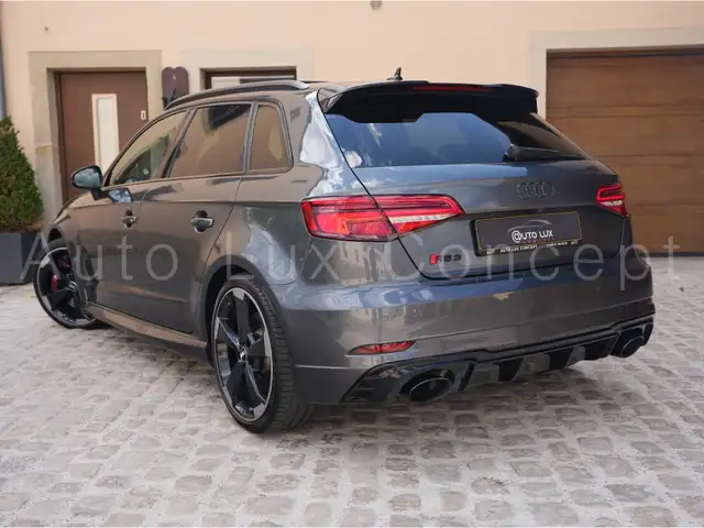 Audi RS3 view 4