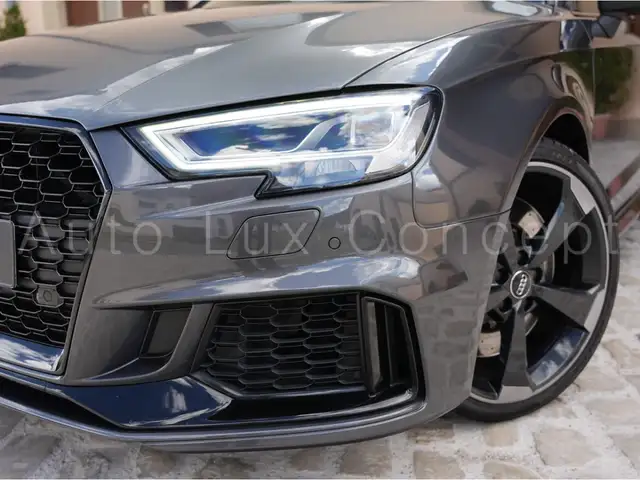 Audi RS3 view 10