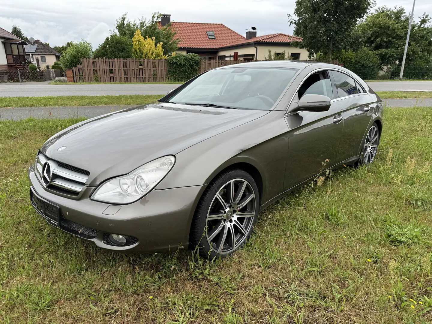 Mercedes-Benz CLS 350 CLS 350 CGI (219.357)Scheckheft Сірий - 1