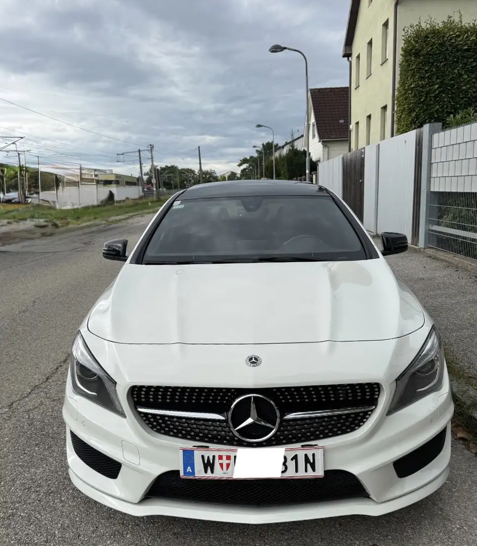 Mercedes-Benz CLA 180 Night-Paket Weiß - 2