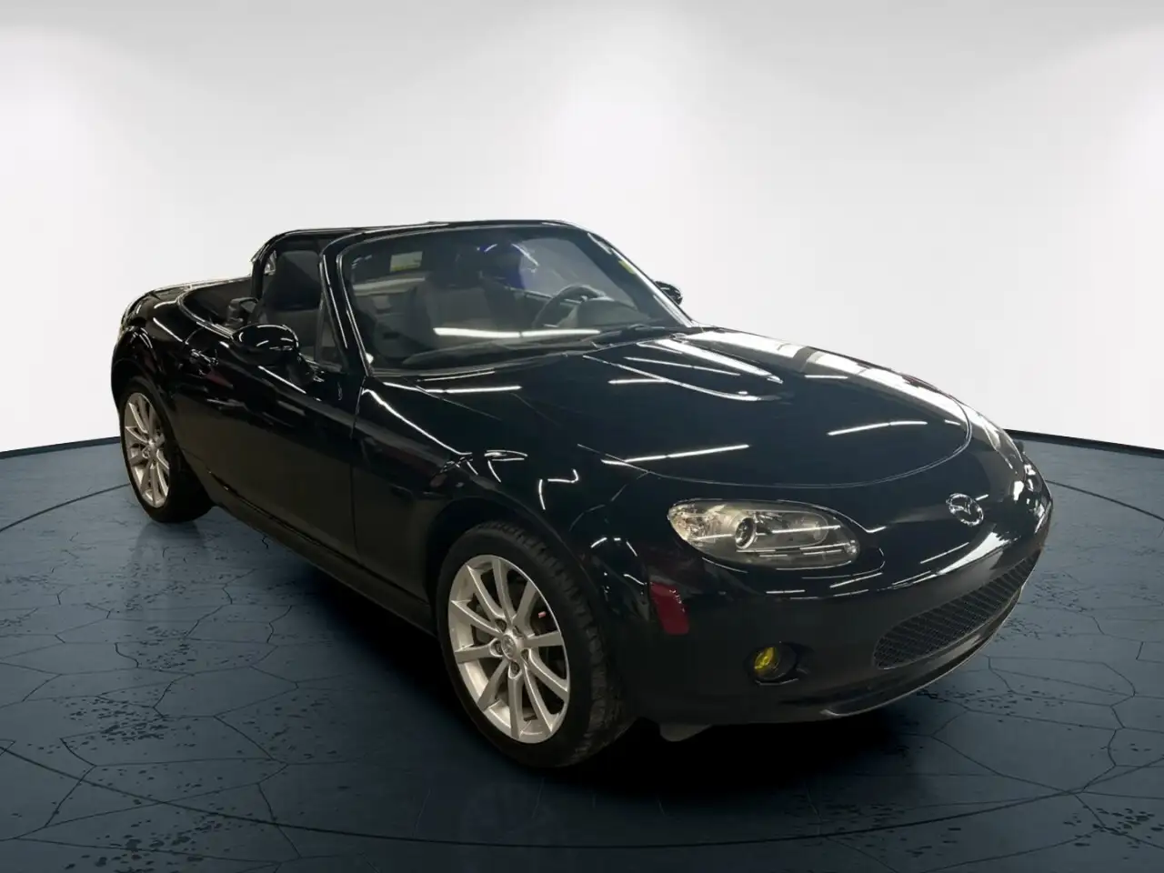 Mazda MX-5 Miata photo Mazda MX-5 Miata