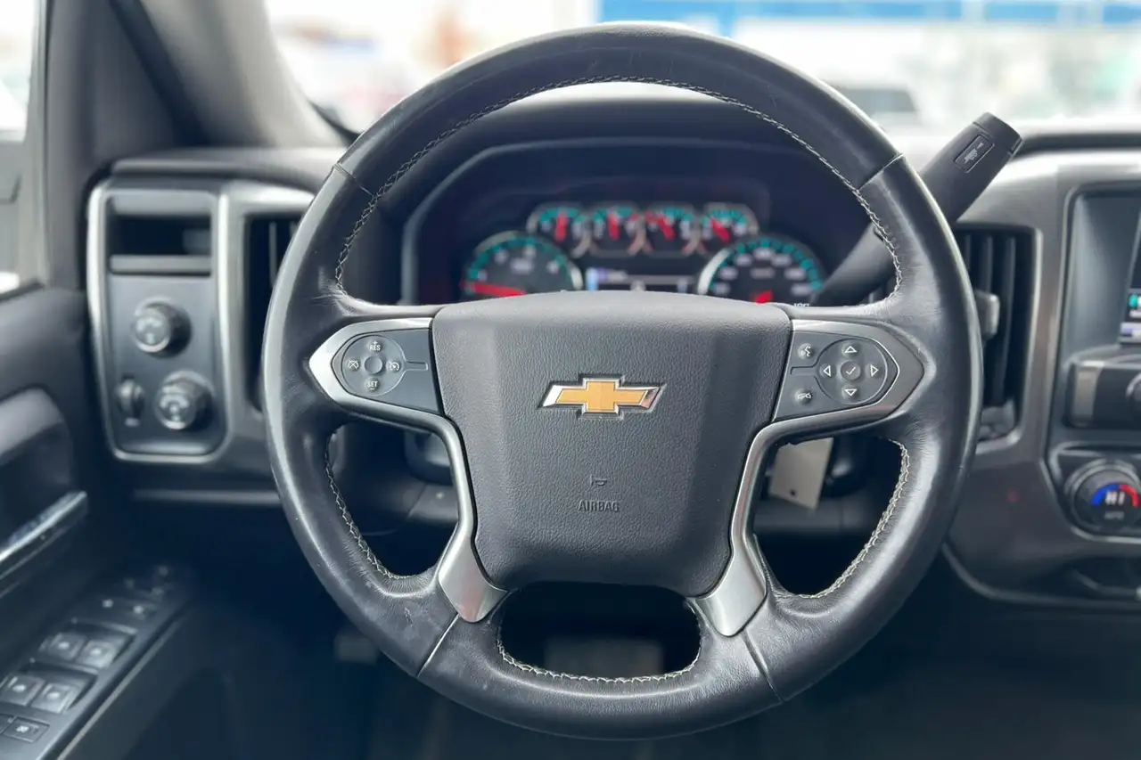 Chevrolet Silverado 1500 снимка Chevrolet Silverado 1500