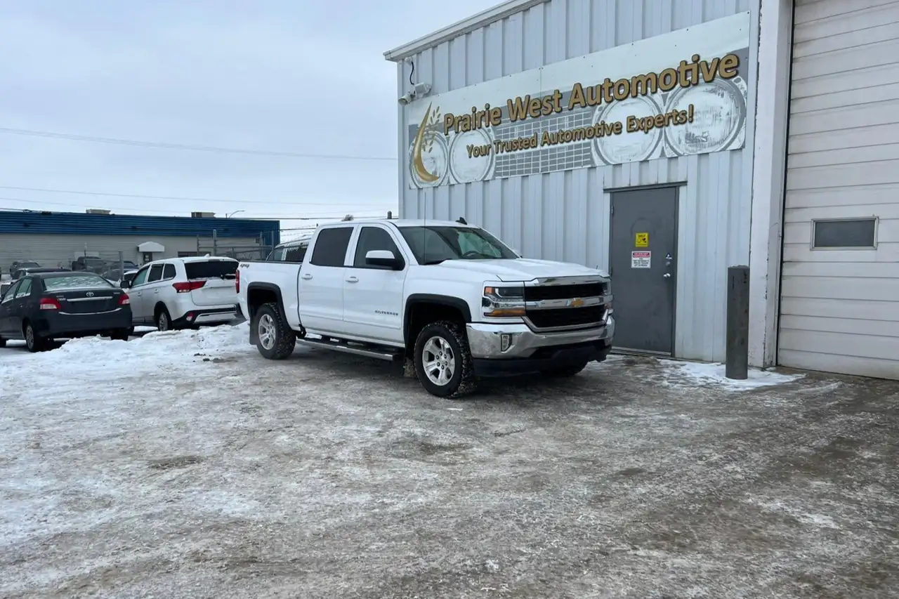 Chevrolet Silverado 1500 снимка Chevrolet Silverado 1500