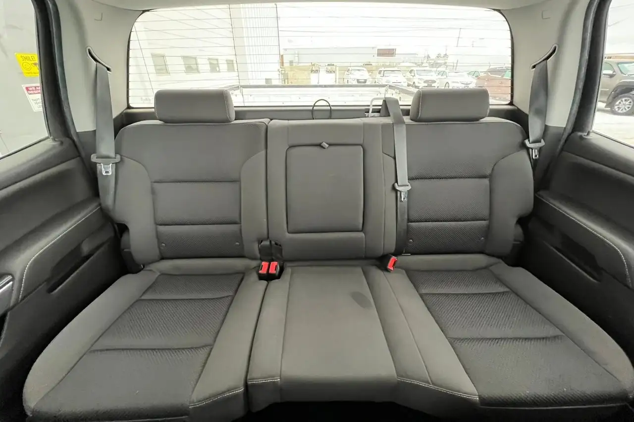 Chevrolet Silverado 1500 снимка Chevrolet Silverado 1500