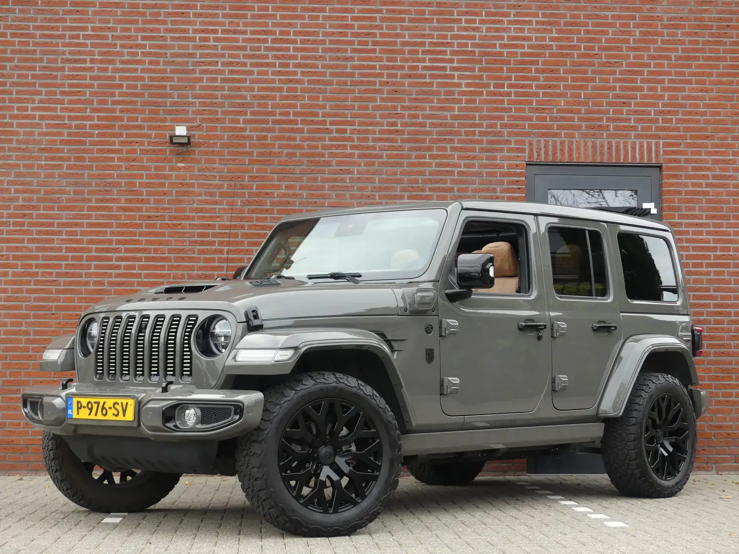 Jeep Wrangler BRUTE 4xe 380 Sahara / 1e Eigenaar Vert - 1