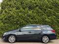 Toyota Auris Touring Sports 1.8 Hybrid Executive Camera Panoram Siyah - thumbnail 3