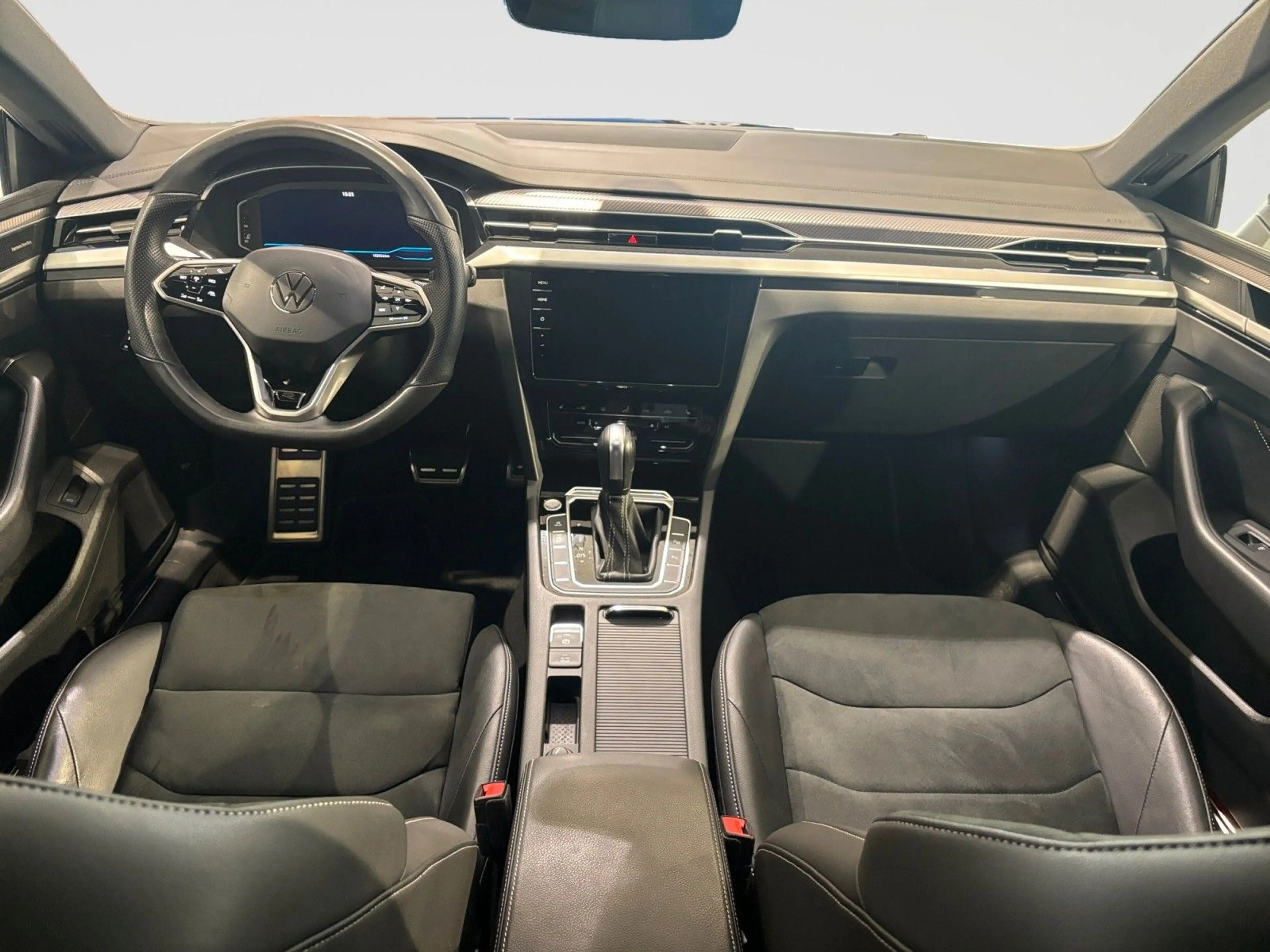 Volkswagen Arteon 2.0TDI DSG R Line 4M AHK MATRIX HK HUD — photo 11