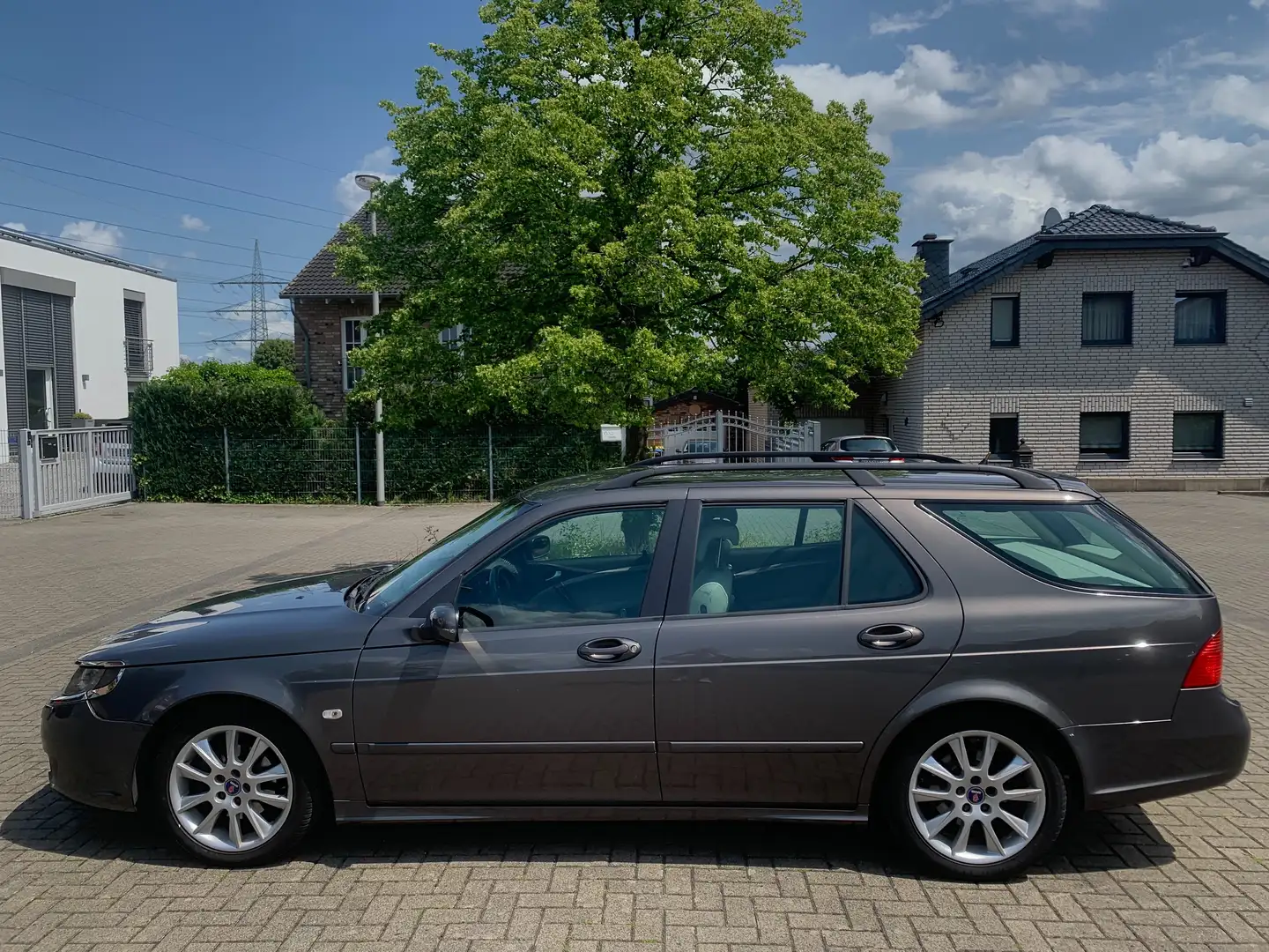 Saab 9-5 1.9 TiD Arc Klassiker mit Hirsch-Performance Grau - 1