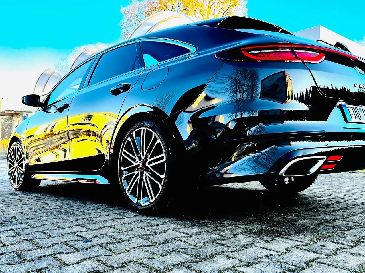 Kia ProCeed / pro_cee'd ProCeed 1.6 T-GDI OPFGT — photo 1 of 34