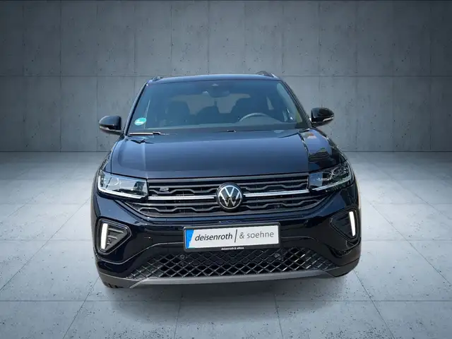 Volkswagen T-Cross view 8