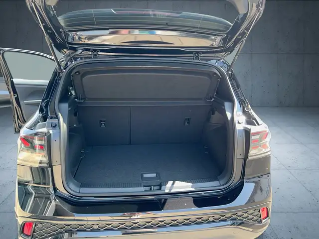 Volkswagen T-Cross view 13