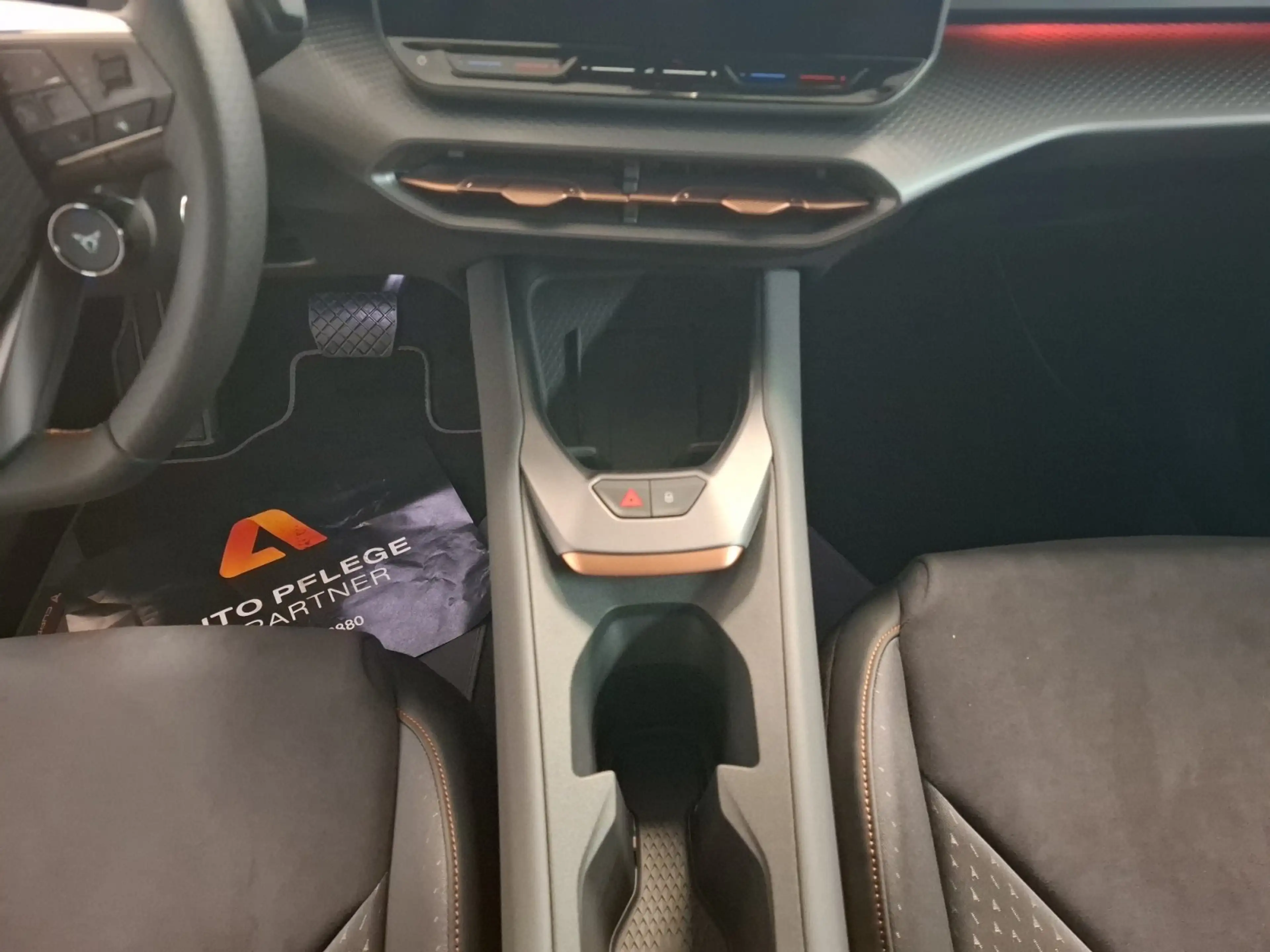CUPRA Raval Endurance Edition Dynamic Plus 52 kWh AUT — photo 9