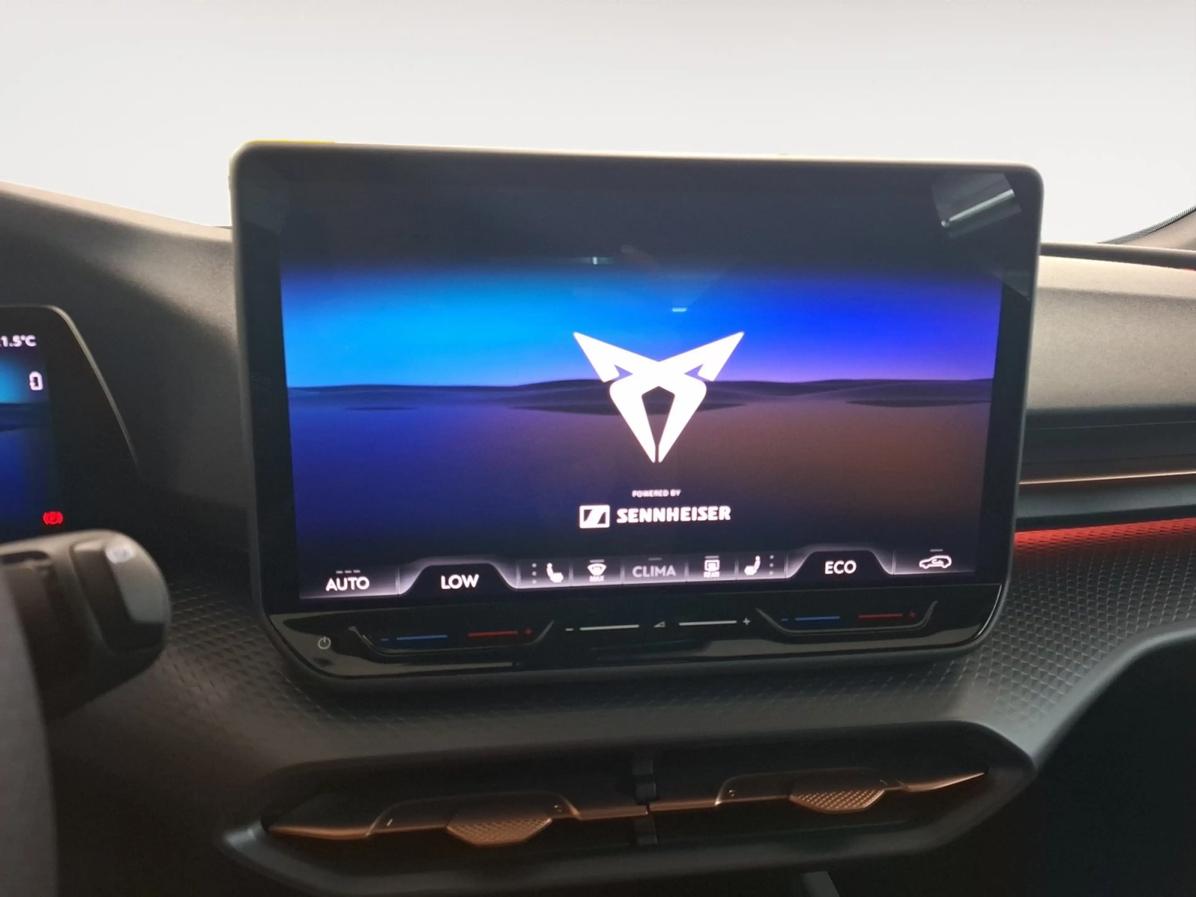 CUPRA Raval Endurance Edition Dynamic Plus 52 kWh AUT — photo 12