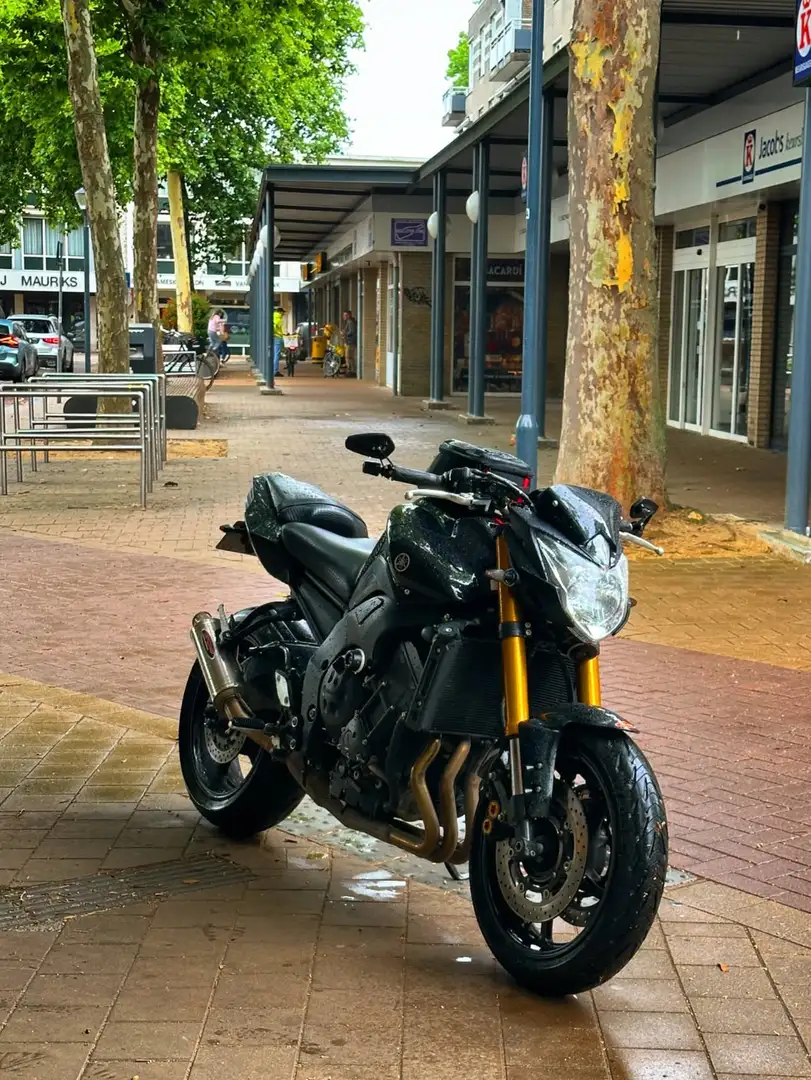 Yamaha FZ 8 Zwart - 1