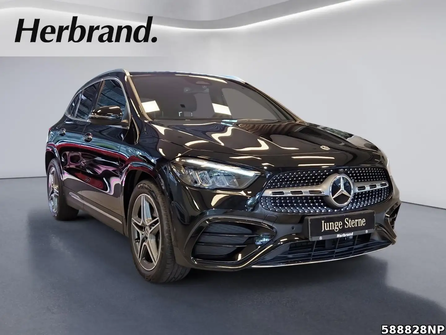 Mercedes-Benz GLA 200 AMG AHK Keyless Kamera Distronic Negro - 2