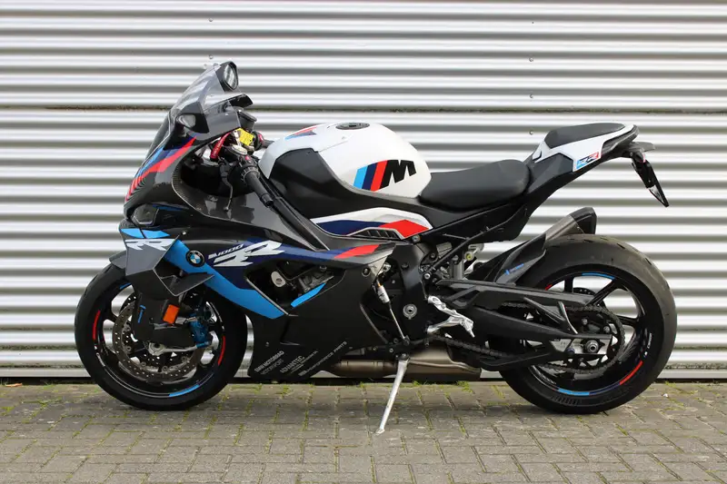 BMW M 1000 RR - foto 2