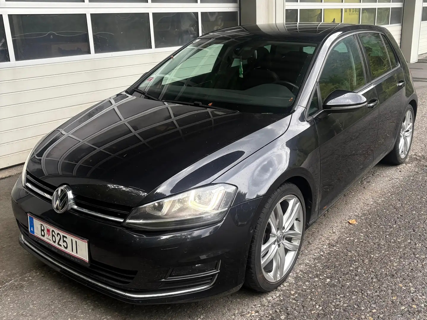 Volkswagen Golf Golf Highline 1,6 BMT TDI DPF 4Motion Highline Schwarz - 1