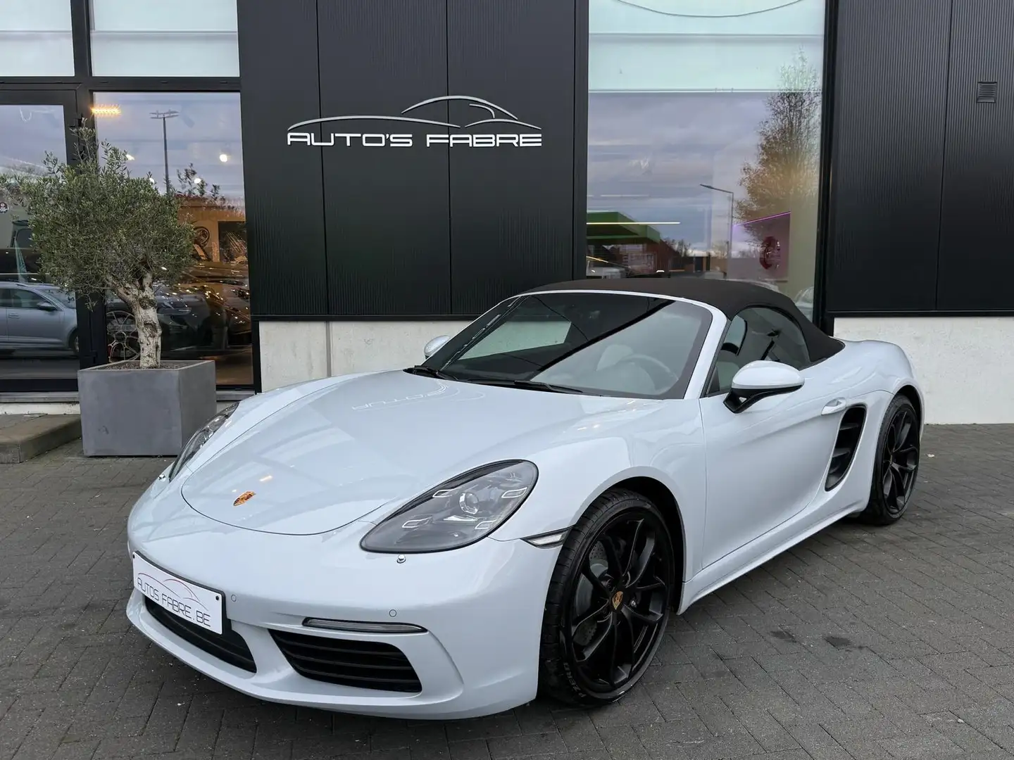 Porsche Boxster 2.0i 718 Edition Speciale Serie 5600 km Gris - 1