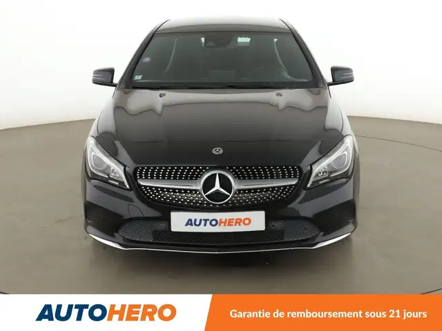 Mercedes-Benz Cla view 9
