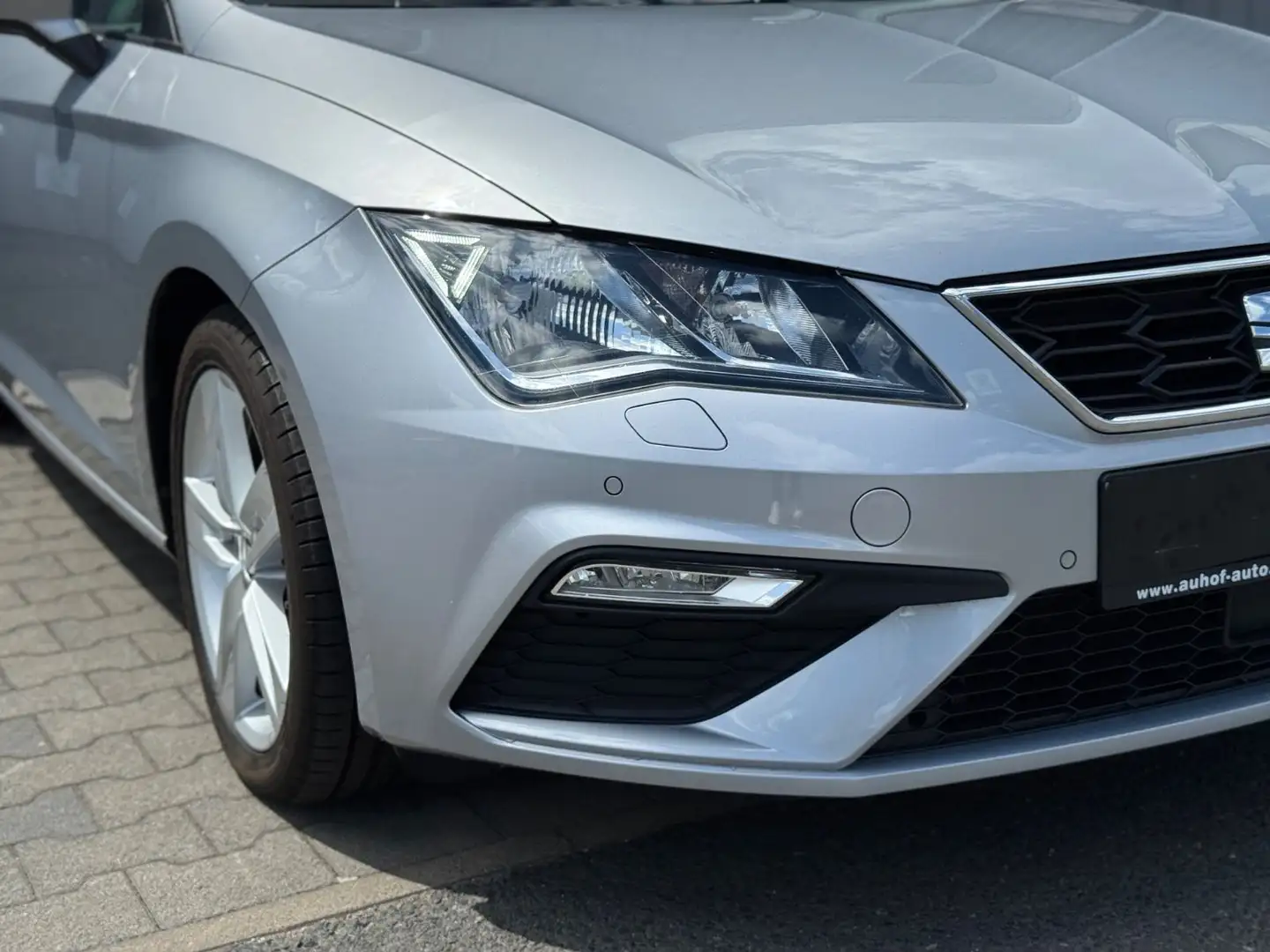 SEAT Leon ST FR DSG Ambight LED Leder FullLink Argento - 2