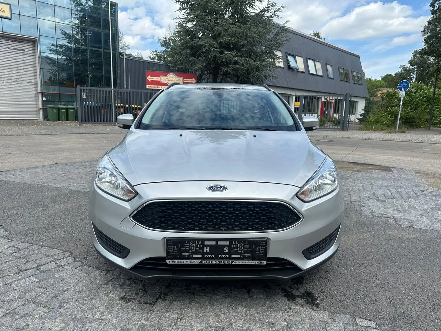 Ford Focus Trend Gris - 2