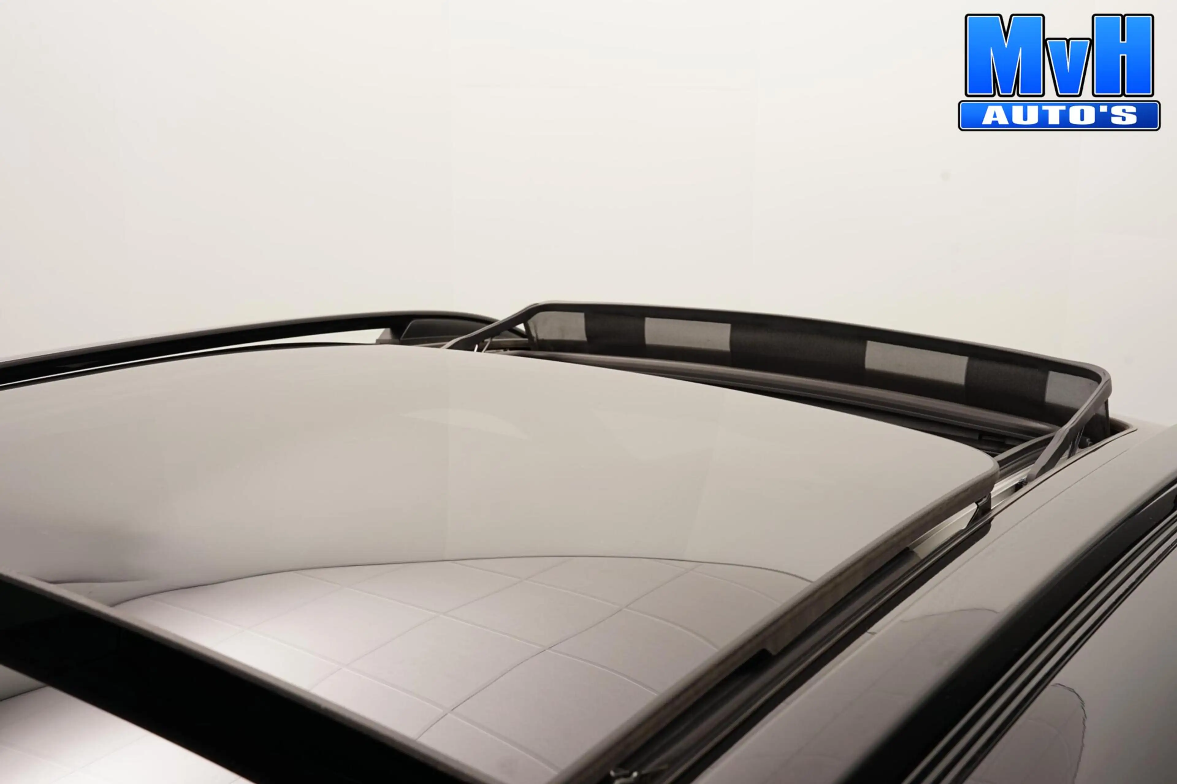 Lynk & Co 01 1.5 PHEV|ZWARTE.HEMEL|BLACK EDITION|360ºCAM|NAP — photo 28