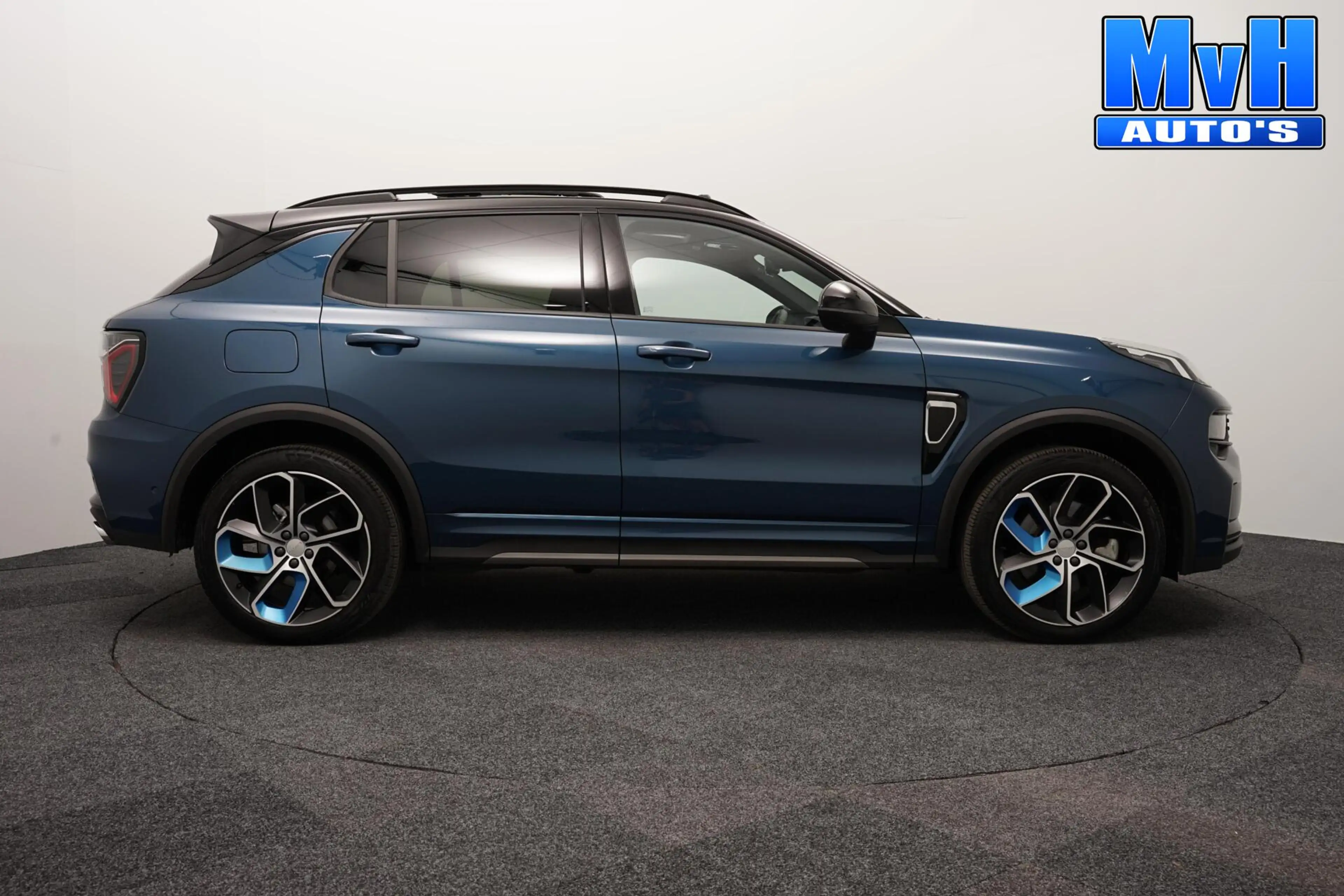Lynk & Co 01 1.5 PHEV|ZWARTE.HEMEL|BLACK EDITION|360ºCAM|NAP — photo 23