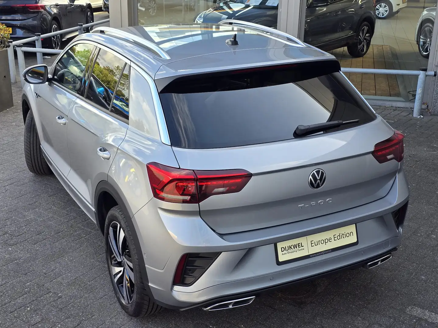 Volkswagen T-Roc 1.5 TSI R-Line Edition Virtual Cockpit Stuur/Stoel Silber - 2