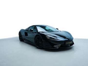 570S Spider LIFT*B&W*ALL BLACK*KAMERA