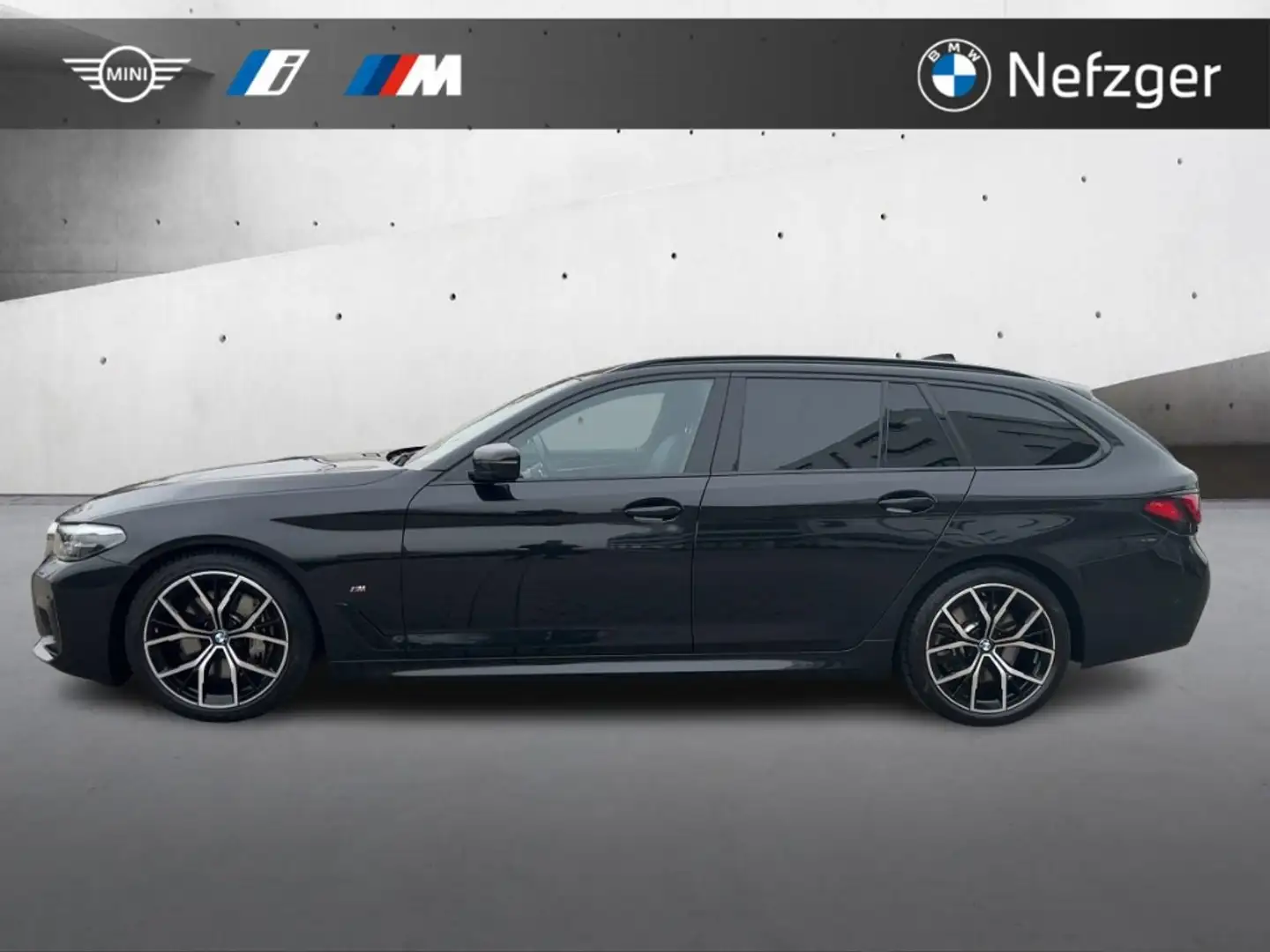 BMW 530 d Touring M Sport Park-Assistent HiFi Schwarz - 2