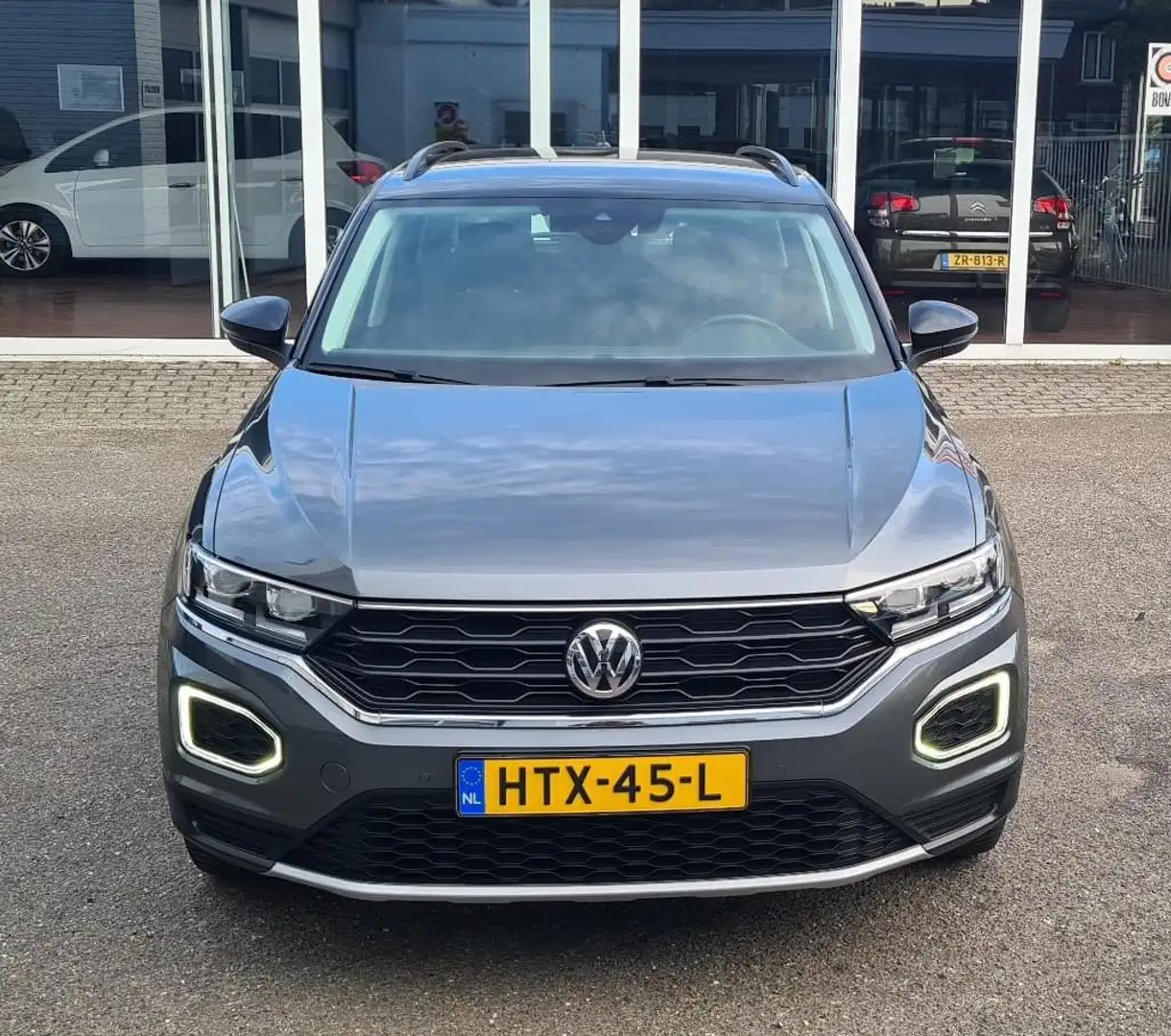 Volkswagen T-Roc 1.0 TSI Style Business Clima,Pdc,Cruise,RIJKLAARPR Gris - 2