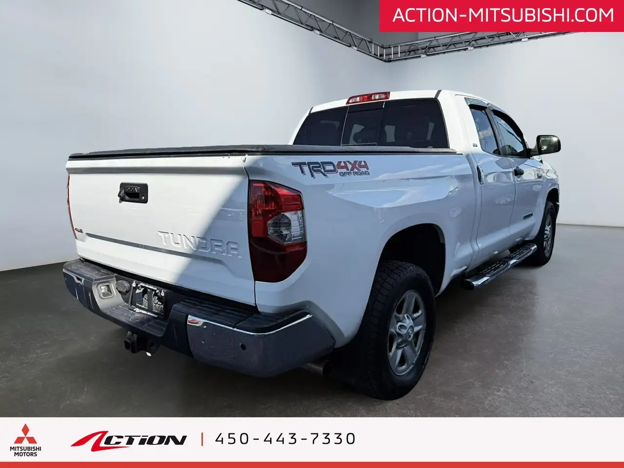 Toyota Tundra снимка Toyota Tundra