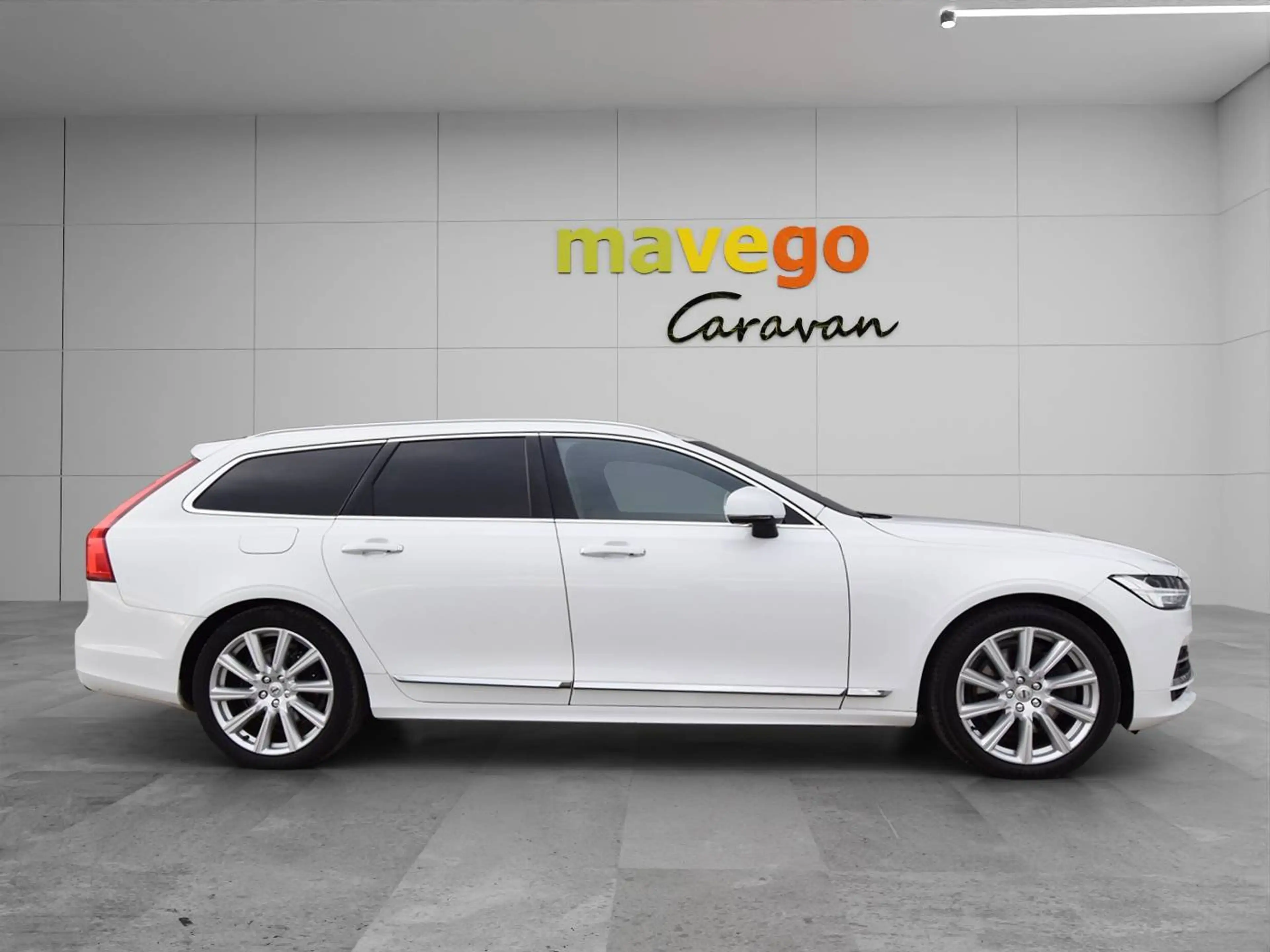 Volvo V90 T8 Twin Engine AWD Geartronic Inscription — photo 7