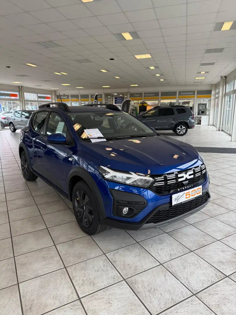 Dacia Sandero III 1.0 TCe 90  Stepway Expression KLIMA+RFK+NAVI Bleu - 1