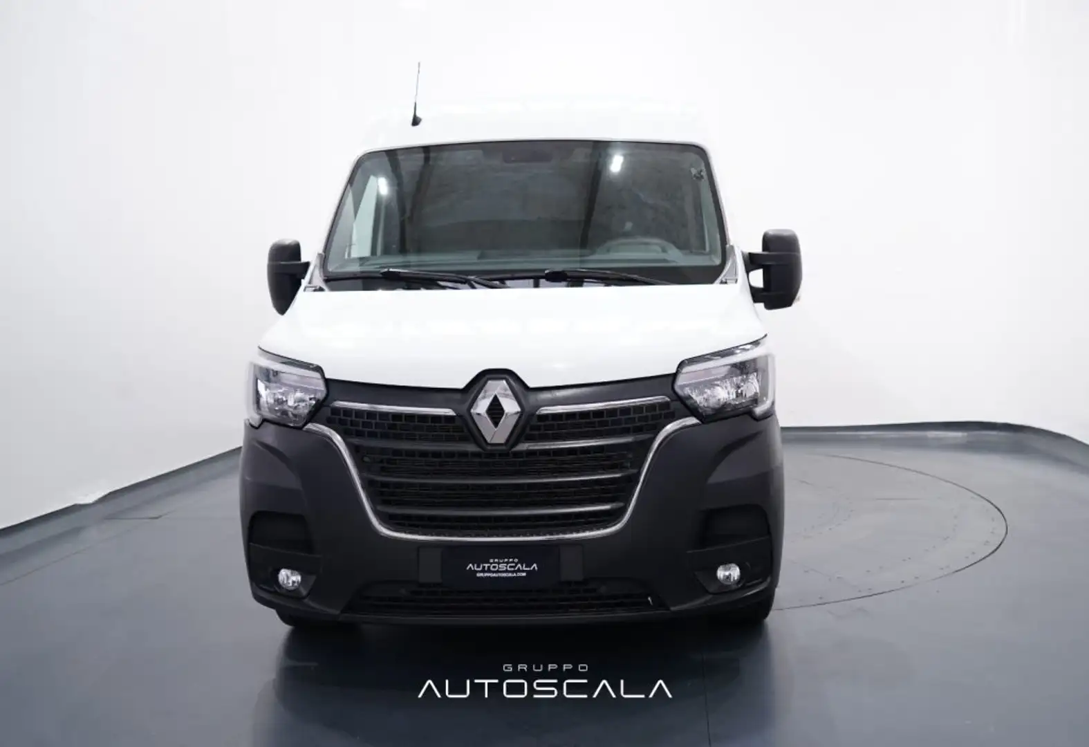 Renault Master T35 2.3 dCi 135 L2-H2 Furgone Ice Bianco - 2