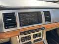 Jaguar XF XF Sportbrake 2.2 D Limited Edition Blau - thumbnail 17