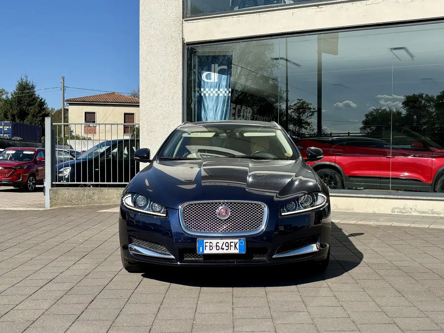 Jaguar XF XF Sportbrake 2.2 D Limited Edition Blau - 2