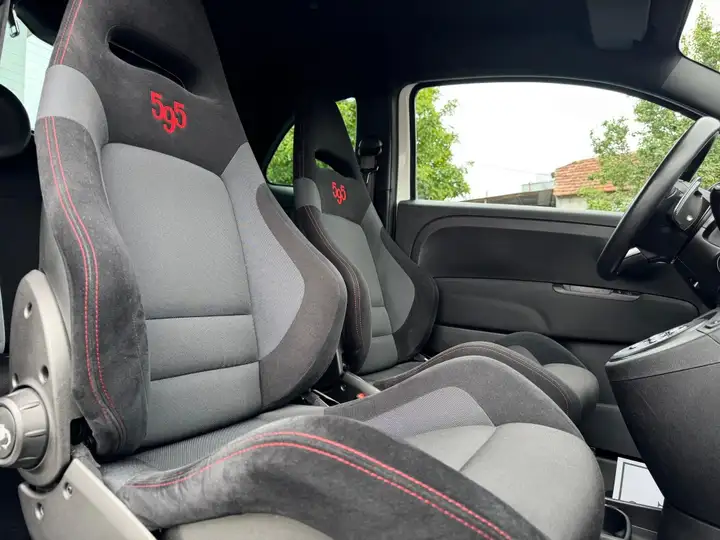 Abarth 595C 2016, foto 9