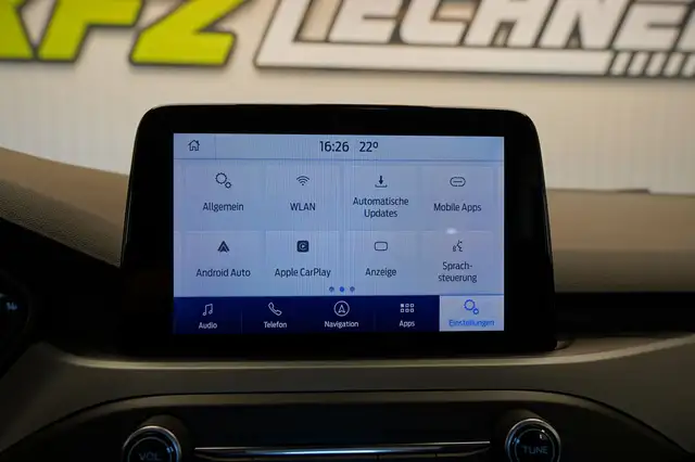 Ford Focus view 29