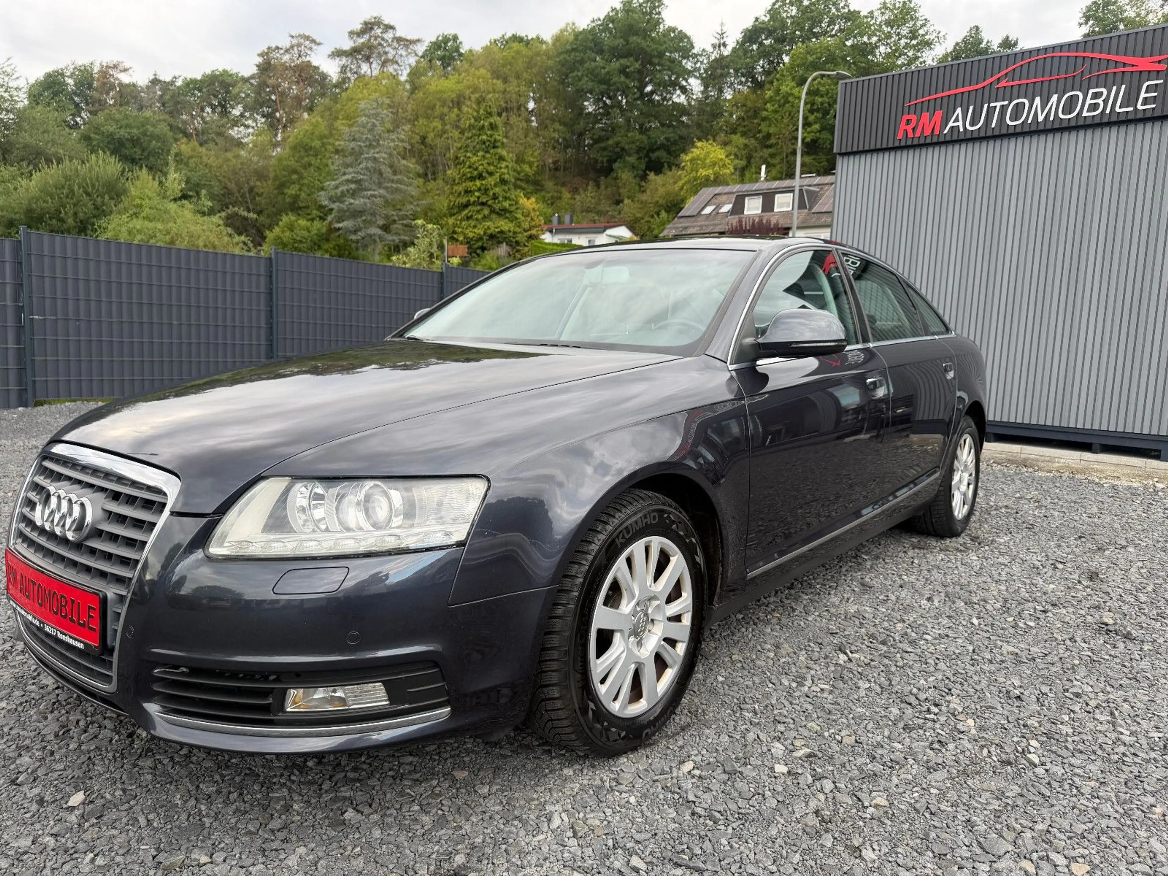 Audi A6 lim. 2.8 FSI NAVI/AHK/ Bi-XENON