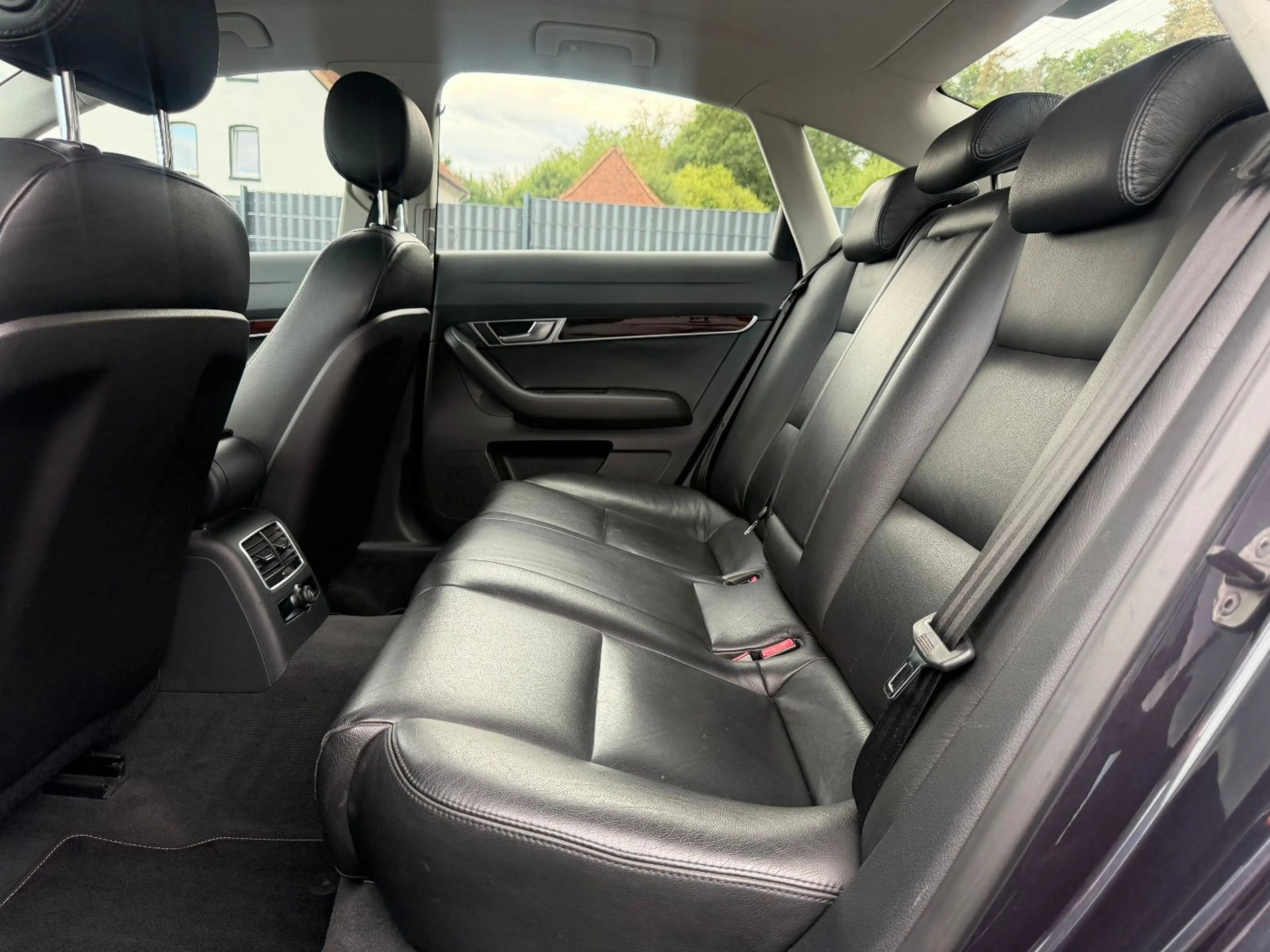 Audi A6 lim. 2.8 FSI NAVI/AHK/ Bi-XENON — photo 11